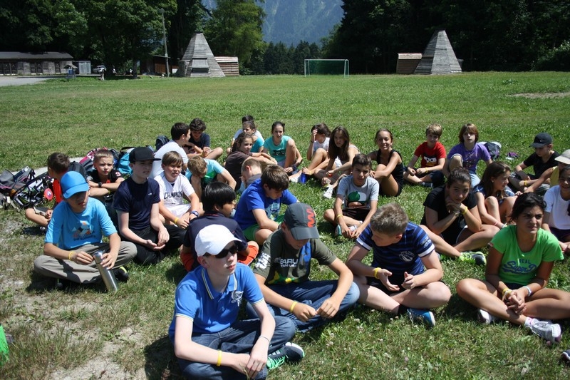 Village Camps International Summer Camp Leysin, Switzerland 2025-08-09 https://www.villagecamps.com/journals_admin/images/691-23-Big Yellow (2).jpg